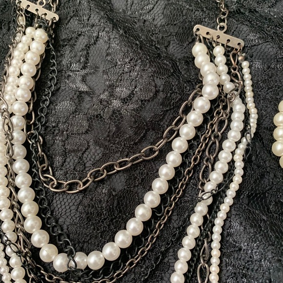 Unsigned Faux Pearl Jewelry, Wedding, Cottagecore, Feminine - Picture 4 of 4
